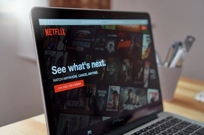 De ce nu merge Netflix pe un televizor conectat prin HDMI la laptop